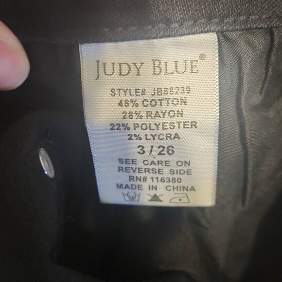 Judy Blue Womens Jeans Black 3/26 Capri Fit Tapered Stretch Denim Cotton Blend - Picture 6 of 6